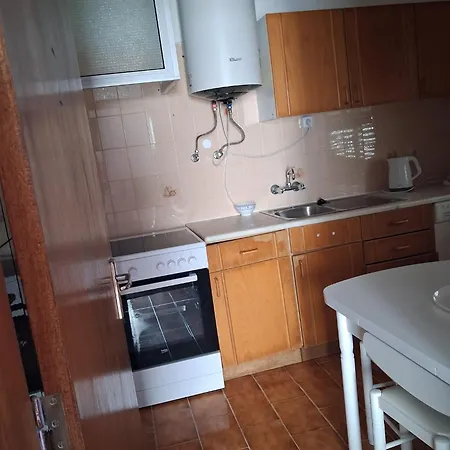 Escadinhas T0 Apartment *