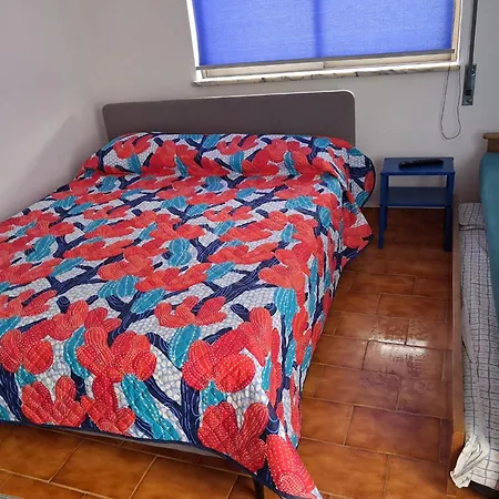 Apartamento Escadinhas T0 *